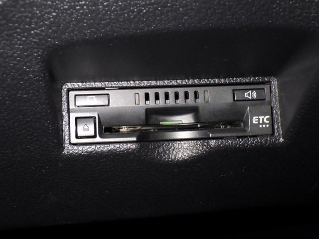 プリウス Ｓ　衝突被害軽減システム　メモリーナビ　ワンセグ　バックカメラ　ＥＴＣ　ＣＤ　ミュージックプレイヤー接続可　オートクルーズコントロール　ＬＥＤヘッドランプ　スマートキー　キーレス　ハイブリッド（15枚目）