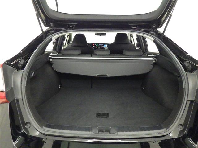 プリウス Ｓ　衝突被害軽減システム　メモリーナビ　ワンセグ　バックカメラ　ＥＴＣ　ＣＤ　ミュージックプレイヤー接続可　オートクルーズコントロール　ＬＥＤヘッドランプ　スマートキー　キーレス　ハイブリッド（26枚目）