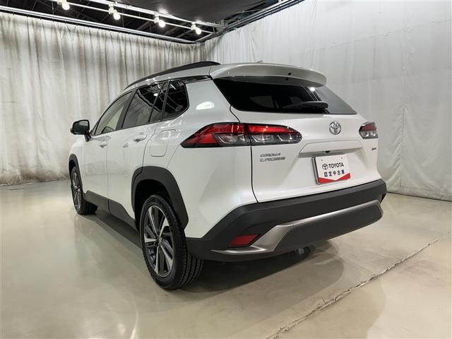 カローラクロス ハイブリッド　Ｚ　衝突被害軽減システム　フルセグ　バックカメラ　ＥＴＣ　ドラレコ　ミュージックプレイヤー接続可　オートクルーズコントロール　ＬＥＤヘッドランプ　スマートキー　キーレス　ハイブリッド（4枚目）