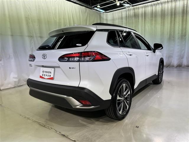 カローラクロス ハイブリッド　Ｚ　衝突被害軽減システム　フルセグ　バックカメラ　ＥＴＣ　ドラレコ　ミュージックプレイヤー接続可　オートクルーズコントロール　ＬＥＤヘッドランプ　スマートキー　キーレス　ハイブリッド（5枚目）