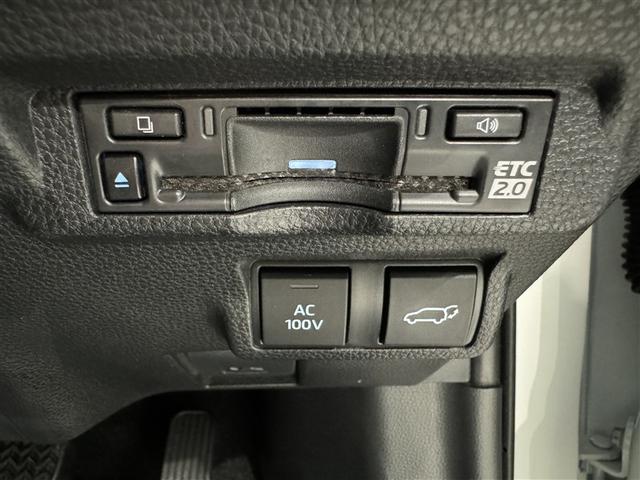 カローラクロス ハイブリッド　Ｚ　衝突被害軽減システム　フルセグ　バックカメラ　ＥＴＣ　ドラレコ　ミュージックプレイヤー接続可　オートクルーズコントロール　ＬＥＤヘッドランプ　スマートキー　キーレス　ハイブリッド（14枚目）