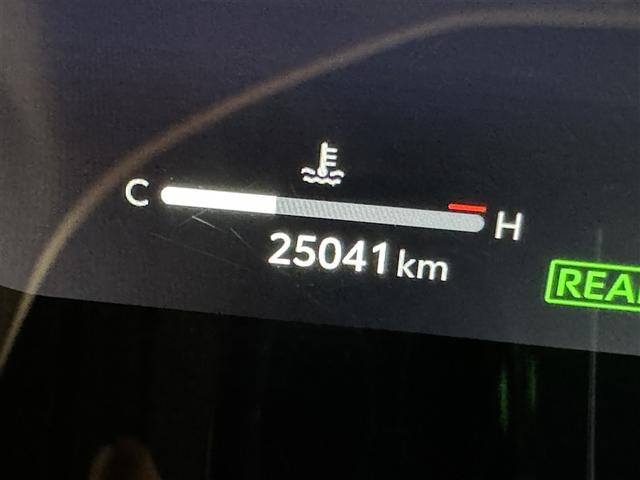 カローラクロス ハイブリッド　Ｚ　衝突被害軽減システム　フルセグ　バックカメラ　ＥＴＣ　ドラレコ　ミュージックプレイヤー接続可　オートクルーズコントロール　ＬＥＤヘッドランプ　スマートキー　キーレス　ハイブリッド（25枚目）