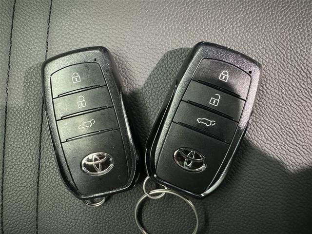 カローラクロス ハイブリッド　Ｚ　衝突被害軽減システム　フルセグ　バックカメラ　ＥＴＣ　ドラレコ　ミュージックプレイヤー接続可　オートクルーズコントロール　ＬＥＤヘッドランプ　スマートキー　キーレス　ハイブリッド（27枚目）