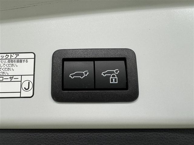 カローラクロス ハイブリッド　Ｚ　衝突被害軽減システム　フルセグ　バックカメラ　ＥＴＣ　ドラレコ　ミュージックプレイヤー接続可　オートクルーズコントロール　ＬＥＤヘッドランプ　スマートキー　キーレス　ハイブリッド（34枚目）