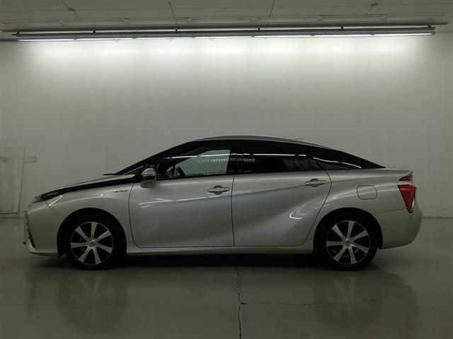 ＭＩＲＡＩ ベースグレード　衝突被害軽減システム　メモリーナビ　フルセグ　ＣＤ　ミュージックプレイヤー接続可　ＤＶＤ再生　電動シート　オートクルーズコントロール　ＬＥＤヘッドランプ　スマートキー　キーレス（4枚目）