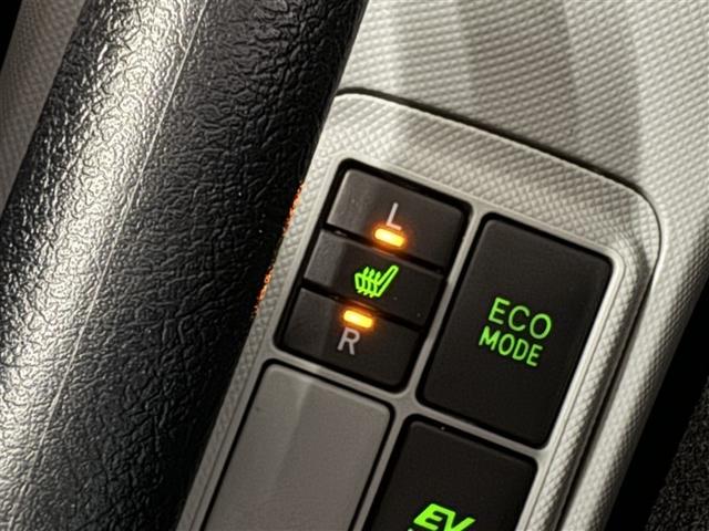 アクア Ｓ　メモリーナビ　フルセグ　バックカメラ　ＥＴＣ　ＣＤ　ミュージックプレイヤー接続可　ＤＶＤ再生　スマートキー　キーレス　ハイブリッド（15枚目）