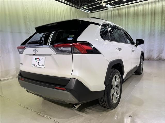 ＲＡＶ４ Ｇ　衝突被害軽減システム　メモリーナビ　フルセグ　バックカメラ　ＥＴＣ　ドラレコ　ＣＤ　ＤＶＤ再生　電動シート　オートクルーズコントロール　ＬＥＤヘッドランプ　スマートキー　キーレス　４ＷＤ（6枚目）