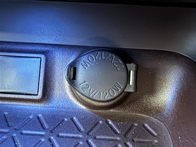 ＲＡＶ４ Ｇ　衝突被害軽減システム　メモリーナビ　フルセグ　バックカメラ　ＥＴＣ　ドラレコ　ＣＤ　ＤＶＤ再生　電動シート　オートクルーズコントロール　ＬＥＤヘッドランプ　スマートキー　キーレス　４ＷＤ（18枚目）