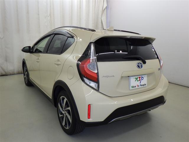 アクア クロスオーバー　衝突被害軽減システム　メモリーナビ　フルセグ　バックカメラ　ＥＴＣ　ドラレコ　ＣＤ　ＤＶＤ再生　スマートキー　キーレス　ハイブリッド（5枚目）