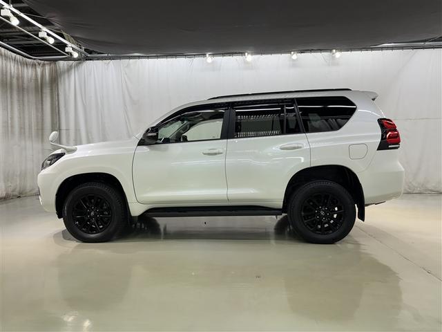 ランドクルーザープラド TX Lパッケージ・ブラックエディション 衝突被害軽減システム メモリーナビ フルセグ バックカメラ ETC ドラレコ CD ミュージックプレイヤー接続可 革シート 電動シート オートクルーズコントロール LEDヘッドランプ 3列シート(4枚目)