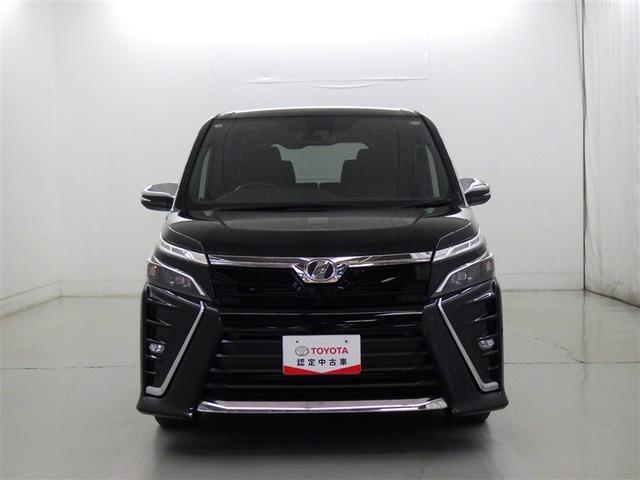 ヴォクシー ＺＳ　煌　衝突被害軽減システム　メモリーナビ　フルセグ　バックカメラ　ＥＴＣ　ＣＤ　ミュージックプレイヤー接続可　ＤＶＤ再生　ＬＥＤヘッドランプ　両側電動スライド　乗車定員７人　３列シート　スマートキー（4枚目）