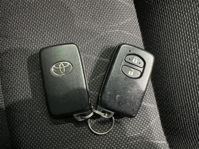 アクア Sスタイルブラック 衝突被害軽減システム メモリーナビ フルセグ バックカメラ ETC ドラレコ CD ミュージックプレイヤー接続可 LEDヘッドランプ スマートキー キーレス ハイブリッド(28枚目)