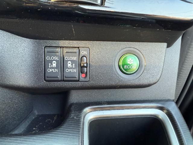 ステップワゴンスパーダ スパーダハイブリッド　Ｇ　ホンダセンシング　ギャザズナビ（21枚目）