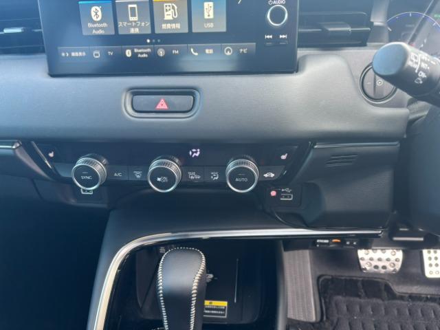 ヴェゼル e:HEV Z 純正コネクトナビ・デジタルミラ ETC(14枚目)