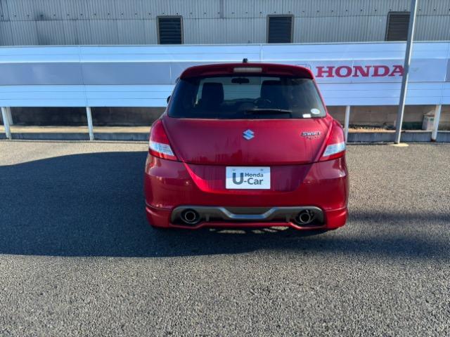 スイフトスポーツ ６速　ＭＴ　ユ－ザ－買取車　ナビ付　フロントフォグランプ（5枚目）