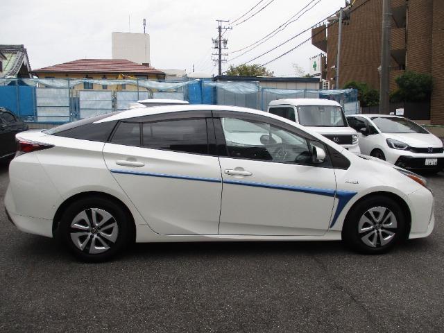 プリウス A LED フロントフォグランプ アルミホイール フルセグ(4枚目)