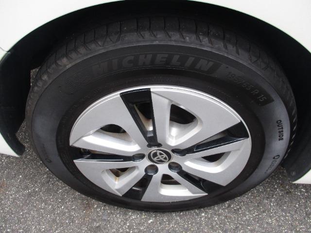 プリウス A LED フロントフォグランプ アルミホイール フルセグ(33枚目)