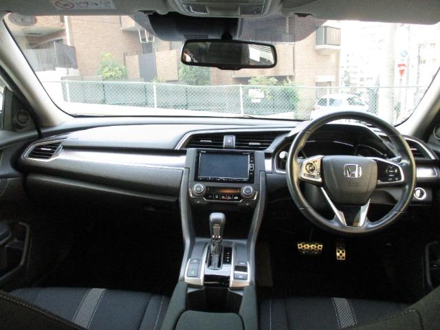 シビック セダン　メモリーナビ　フルセグ　ＥＴＣ　シートヒーター（8枚目）