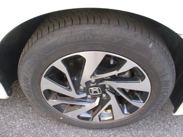 シビック セダン　メモリーナビ　フルセグ　ＥＴＣ　シートヒーター（22枚目）