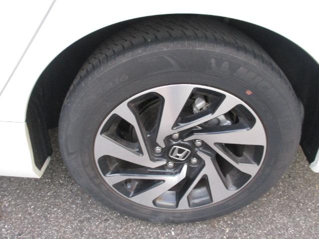 シビック セダン　メモリーナビ　フルセグ　ＥＴＣ　シートヒーター（24枚目）