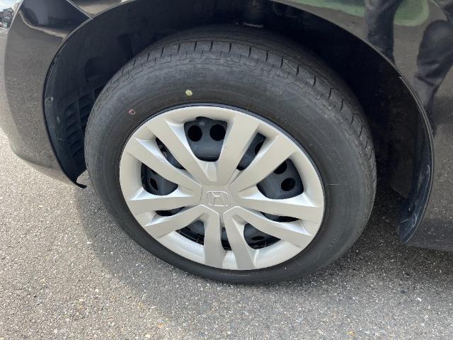 フィット e:HEVホーム スマートキー ETC 衝突被害軽減ブレーキ(13枚目)