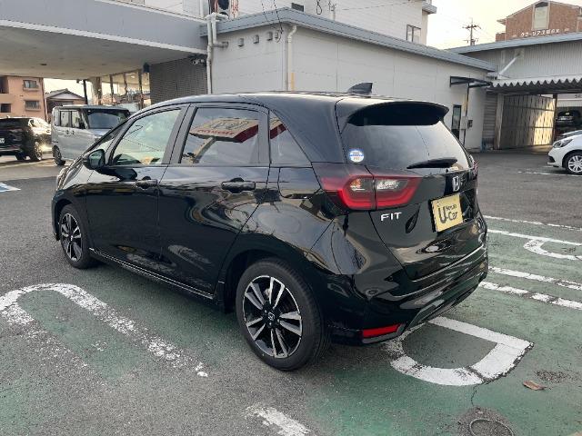 フィット ＲＳ　ＬＥＤ　アルミホイール　スマートキー　フルセグ　ＥＴＣ（5枚目）