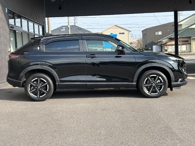 ヴェゼル e:HEV X メモリーナビ LED フロントフォグランプ(11枚目)