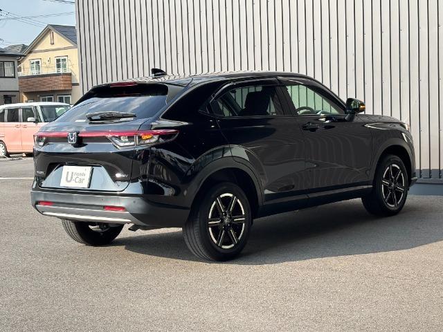 ヴェゼル e:HEV X メモリーナビ LED フロントフォグランプ(13枚目)