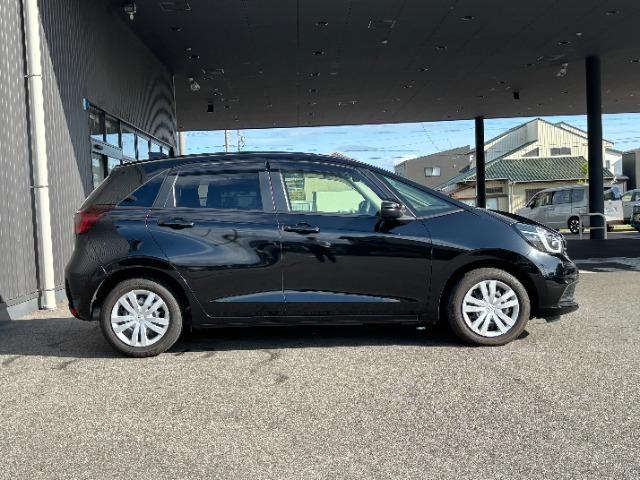 フィット ｅ：ＨＥＶホーム　ホンダコネクトナビ　ホンダセンシング（15枚目）