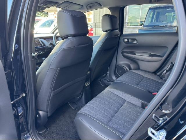 フィット ｅ：ＨＥＶホーム　ブラックスタイル　ホンダコネクトナビ（21枚目）