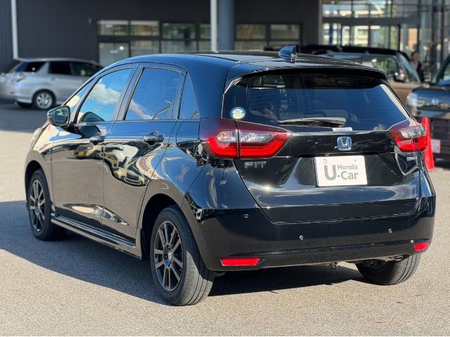 フィット ｅ：ＨＥＶホーム　ブラックスタイル　ホンダコネクトナビ（32枚目）