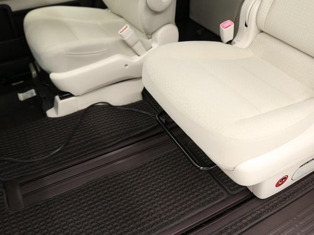 F 禁煙車/メモリーナビ/フルセグTV/ブルートゥース/バックカメラ/ロングパワースライドドア/ETC/後席チップアップシート/シートバックテーブル/プライバシーガラス/シートリフター/フォグランプ(25枚目)