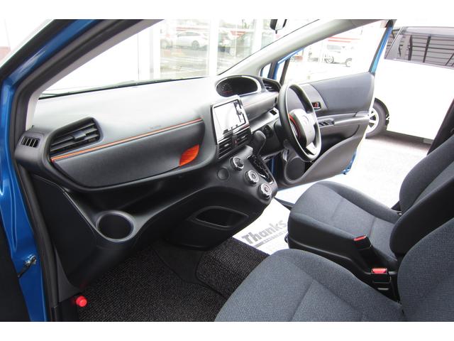 X 7人乗り/禁煙車/1タッチ電動スライドドア/社外ナビ/地デジ/UVカットガラス/アイドリングストップ/ETC/3列目床下収納シート/横滑防止/シートリフター/チルトステア/ドアバイザー&フロアマット(19枚目)