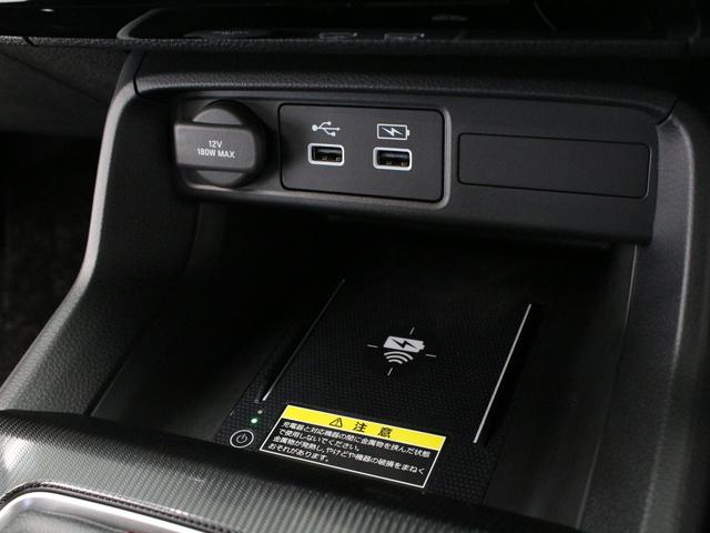 シビック ＥＸ　純正９型コネクトナビ　バックカメラ　電子パーキング　シートヒーター　ワイヤレス充電器　ＢＯＳＥプレミアムサウンドシステム　ＬＥＤヘッドライト　オートハイビーム　純正１８インチアルミ　ＥＴＣ　禁煙車（13枚目）