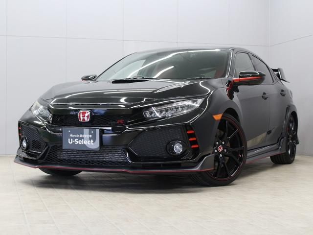 シビック タイプＲ　Ｇｒｇｏセキュリティ　純正メモリーナビ　バックカメラ　ドラレコ前後　トリプルマフラー　Ｂｒｅｍｂｏキャリパー　大型リアスポイラー　スポーツペダル　ＬＥＤヘッドライト　純正２０インチアルミ　ＥＴＣ　禁煙（17枚目）