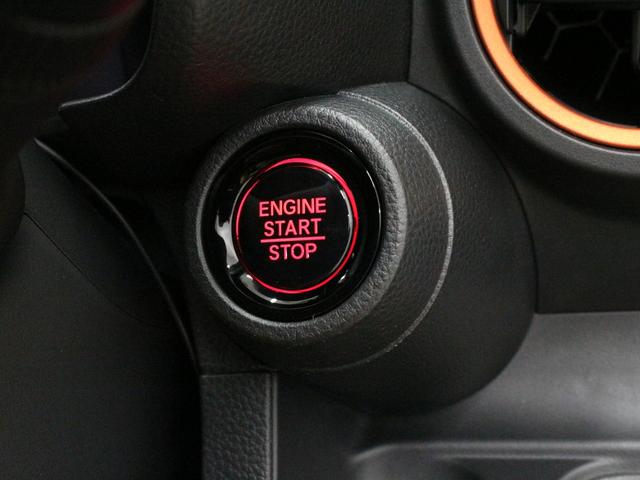 Ｎ－ＯＮＥ ＲＳ　６速マニュアル　２トーンカラー　ディスプレイオーディオ　バックカメラ　ドラレコ　ＥＴＣ　禁煙車　ホンダセンシング　電子制御パーキングブレーキ　ＬＥＤヘッド　シートヒーター　純正１５インチアルミ（55枚目）
