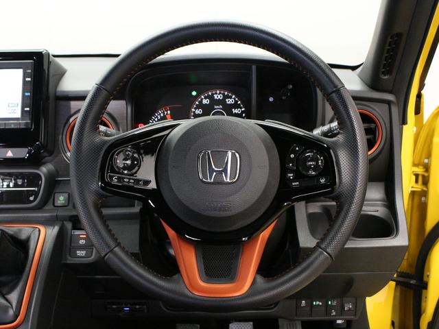 N-ONE RS 6速マニュアル 2トーン 純正ナビ バックカメラ ETC ホンダセンシング シートヒーター 純正15インチアルミ LEDヘッドライト 大型リアスポイラー 電子パーキング オートブレーキホールド(10枚目)