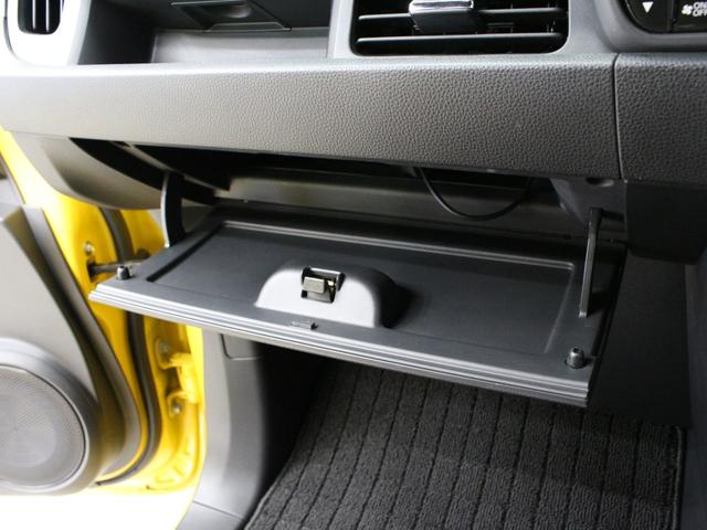 N-ONE RS 6速マニュアル 2トーン 純正ナビ バックカメラ ETC ホンダセンシング シートヒーター 純正15インチアルミ LEDヘッドライト 大型リアスポイラー 電子パーキング オートブレーキホールド(52枚目)