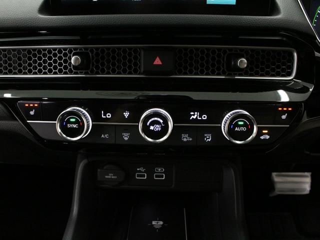 シビック e:HEV 純正9型コネクトナビ バックカメラ ドラレコ前後 渋滞追従機能 パワーシート シートヒーター BOSEプレミアムサウンド LEDヘッドライト フルオートエアコン 純正18インチアルミ ETC(11枚目)