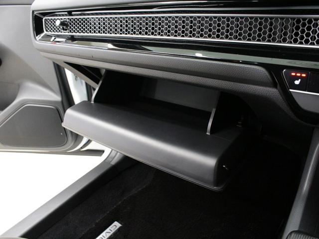 シビック e:HEV 純正9型コネクトナビ バックカメラ ドラレコ前後 渋滞追従機能 パワーシート シートヒーター BOSEプレミアムサウンド LEDヘッドライト フルオートエアコン 純正18インチアルミ ETC(70枚目)