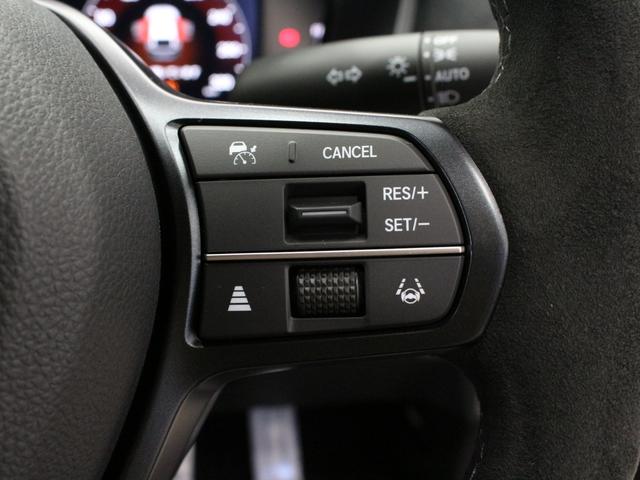 シビック タイプRレーシングブラックパッケージ ホンダコネクトディスプレー バックカメラ ブラックスエードスポーツシート レブマッチシステム Bremboキャリパー フルLEDヘッド トリプルマフラー 純正ブラック塗装19インチアルミ ETC(14枚目)