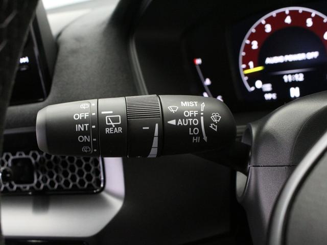 シビック タイプRレーシングブラックパッケージ ホンダコネクトディスプレー バックカメラ ブラックスエードスポーツシート レブマッチシステム Bremboキャリパー フルLEDヘッド トリプルマフラー 純正ブラック塗装19インチアルミ ETC(53枚目)