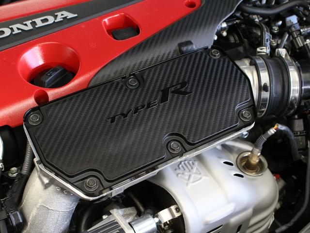 シビック タイプRレーシングブラックパッケージ ホンダコネクトディスプレー バックカメラ ブラックスエードスポーツシート レブマッチシステム Bremboキャリパー フルLEDヘッド トリプルマフラー 純正ブラック塗装19インチアルミ ETC(77枚目)