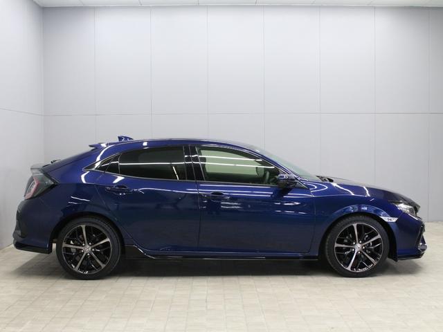 シビック ハッチバック　後期型　ホンダセンシング　純正ナビ　バックカメラ　ドライブレコーダー　ＥＴＣ　ＬＥＤヘッドライト　純正１８インチアルミ　シートヒーター　パワーシート　スマートキー　ワンオーナー　禁煙車（22枚目）