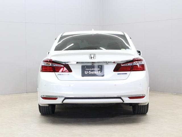 アコードハイブリッド EX サンルーフ 黒革シート シートヒーター 純正インターナビ バックカメラ サイドカメラ ドライブレコーダー ETC LEDヘッドライト ホンダセンシング スマートキー 純正18インチアルミ 禁煙車(21枚目)