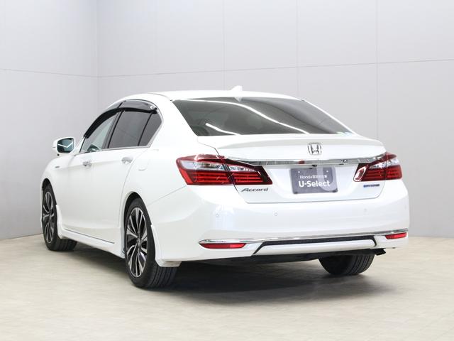 アコードハイブリッド EX サンルーフ 黒革シート シートヒーター 純正インターナビ バックカメラ サイドカメラ ドライブレコーダー ETC LEDヘッドライト ホンダセンシング スマートキー 純正18インチアルミ 禁煙車(27枚目)