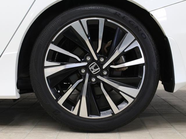 アコードハイブリッド EX サンルーフ 黒革シート シートヒーター 純正インターナビ バックカメラ サイドカメラ ドライブレコーダー ETC LEDヘッドライト ホンダセンシング スマートキー 純正18インチアルミ 禁煙車(30枚目)