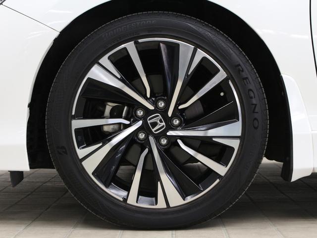 アコードハイブリッド EX サンルーフ 黒革シート シートヒーター 純正インターナビ バックカメラ サイドカメラ ドライブレコーダー ETC LEDヘッドライト ホンダセンシング スマートキー 純正18インチアルミ 禁煙車(31枚目)