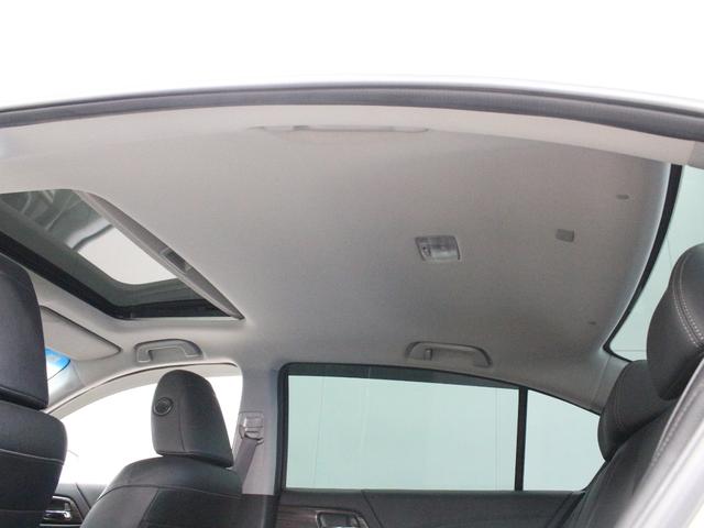 アコードハイブリッド EX サンルーフ 黒革シート シートヒーター 純正インターナビ バックカメラ サイドカメラ ドライブレコーダー ETC LEDヘッドライト ホンダセンシング スマートキー 純正18インチアルミ 禁煙車(41枚目)