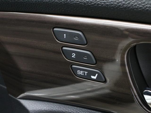 アコードハイブリッド EX サンルーフ 黒革シート シートヒーター 純正インターナビ バックカメラ サイドカメラ ドライブレコーダー ETC LEDヘッドライト ホンダセンシング スマートキー 純正18インチアルミ 禁煙車(63枚目)